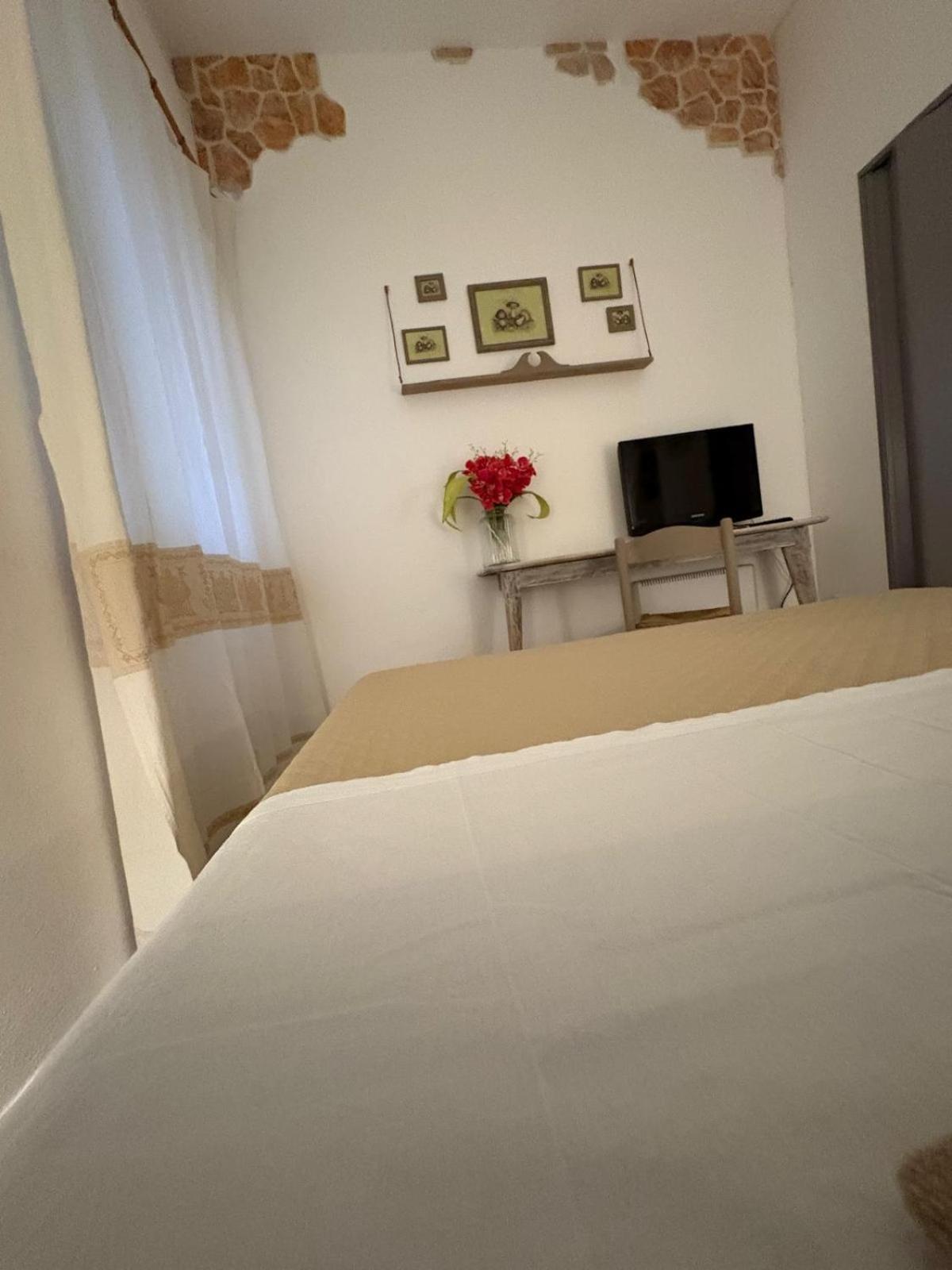 Vittorina'S Home Sorso Εξωτερικό φωτογραφία