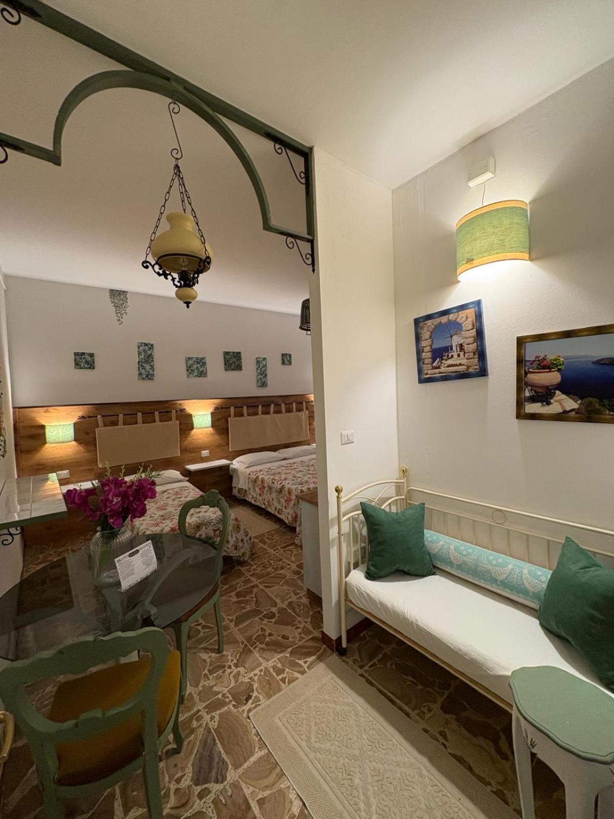 Vittorina'S Home Sorso Εξωτερικό φωτογραφία